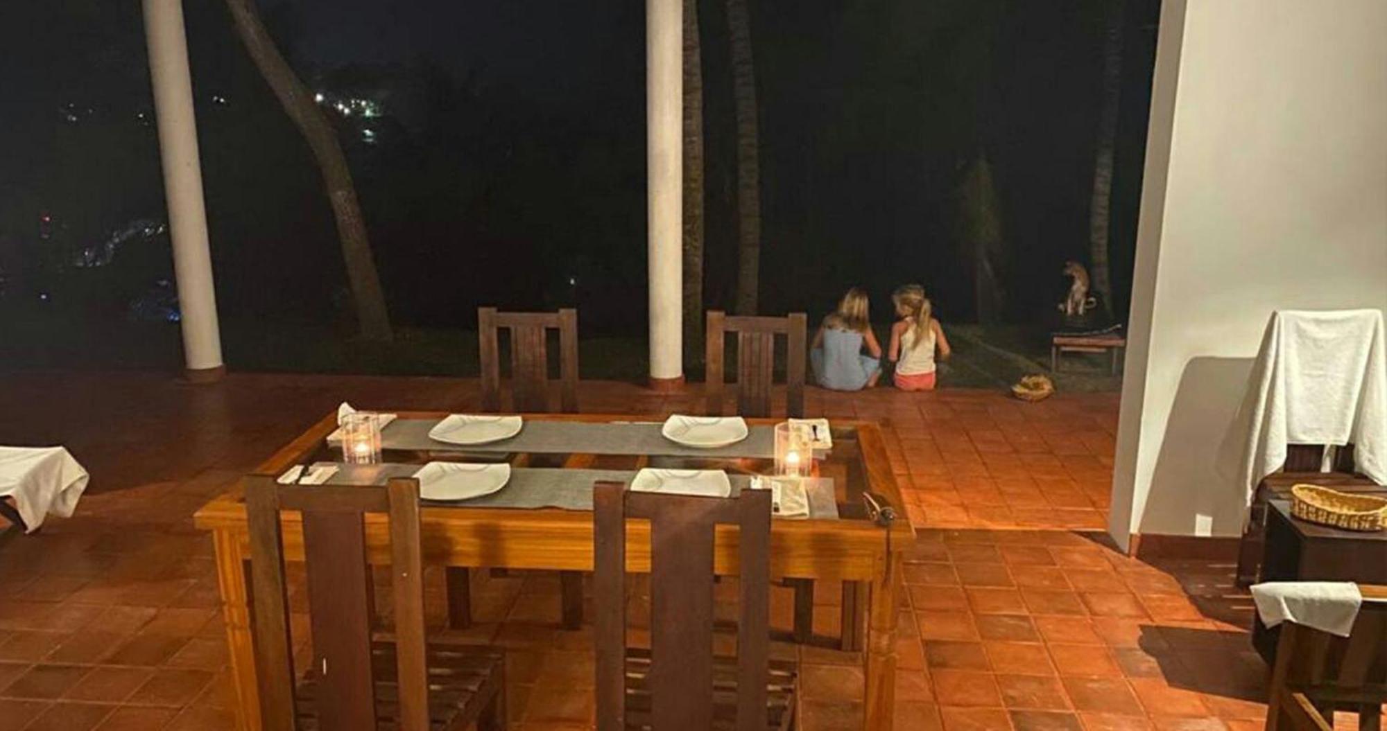Bluewind Resort Tangalle Exterior photo